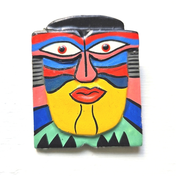 Vintage Jewelry - VTG Abstract Face Brooch Painted Paper Mache, Art Deco Tribal Folk Art, 1"x2"